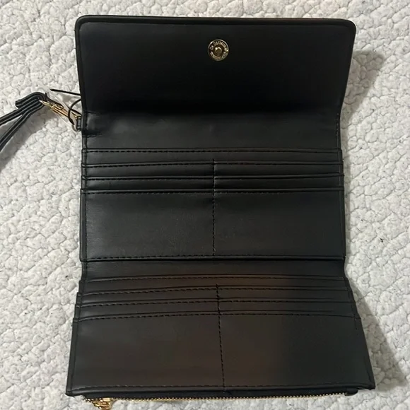 NWT Steve Madden Black BCRUZ Wallet with Gold Tone Chain - Picture 5 of 8